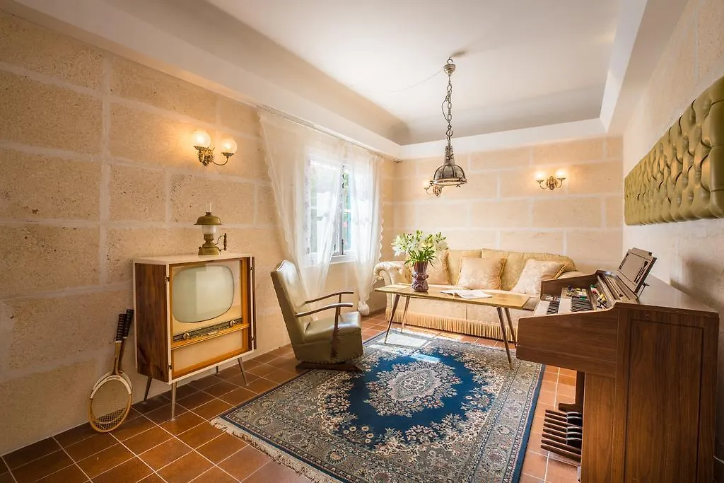 Bella Colina I Vintage Hotel 1953 Peguera